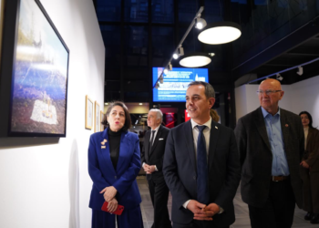 “Çay mı Kahve mi” sergisi Beyoğlu’nda açıldı