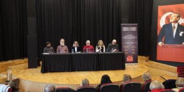 Bakırköy’de Merdan Yanardağ ile dayanışma buluşması