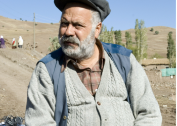 Türk tiyatrosunun usta ismi Ali Tutal hayatını kaybetti