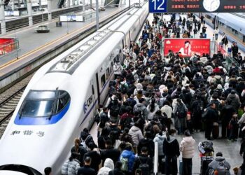 Çin’de Bahar Bayramı tatili boyunca 2,8 milyardan fazla bölgeler arası seyahat yapıldı