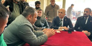 CHP’li Aşkın Genç Nakliyeciler Sitesi’nde: “Batma noktasındayız”