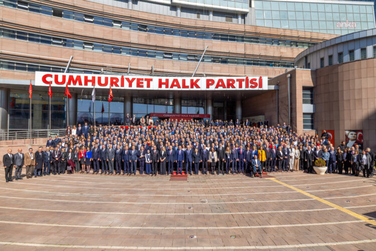CHP’nin “Milletle Birlikte, Milletin Emrinde” buluşması… 18 politika kurulunun üyeleri açıklandı