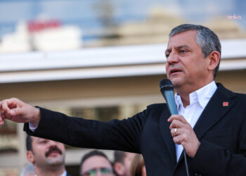 Özgür Özel: “Emekliden ve emekçiden yana bir iktidar gelecek, sıkıntıların tamamı kalkacak”