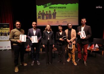 Bakırköy’de “Onlar Memleketi Konuşuyor” söyleşi ve imza günü etkinliği düzenlendi