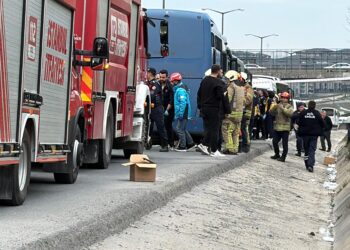 İstanbul’da cezaevi nakil araçları kaza yaptı: 15 kişi yaralandı