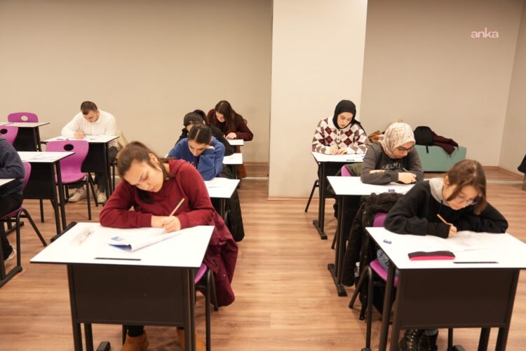 İBB’nin “Deneme Kulübü Projesi”nde ilk sınavlar başladı