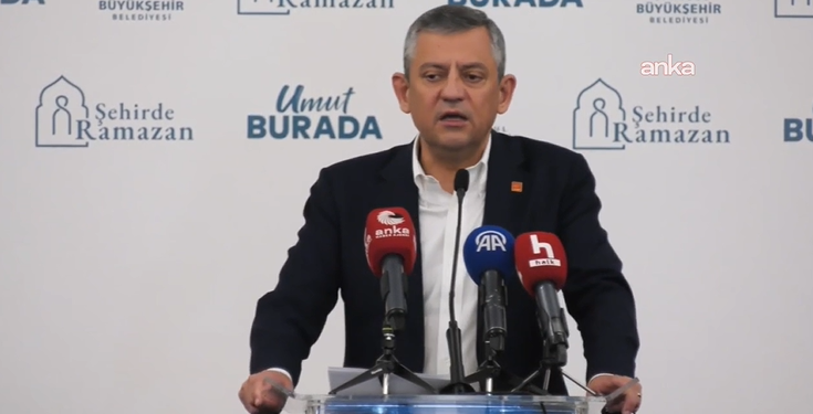 Özgür Özel: “Herkesin boynu milletin kararı karşısında kıldan ince olmalıdır”