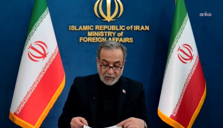 Arakçi: ABD ve İsrail savaş suçu işliyor