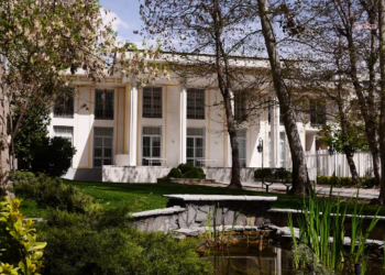 İsviçre, Tahran Büyükelçiliği’ni geçici olarak kapatma kararı aldı