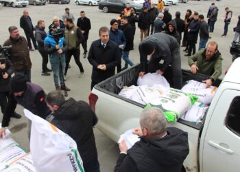 İBB’den çiftçilere tohum ve hasat makinesi desteği