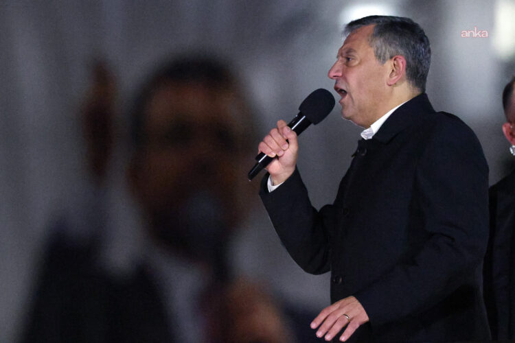 Saraçhane’de 99’uncu buluşma: Bir yıl sonra aynı meydanda “Millet İradesine Sahip Çıktı”