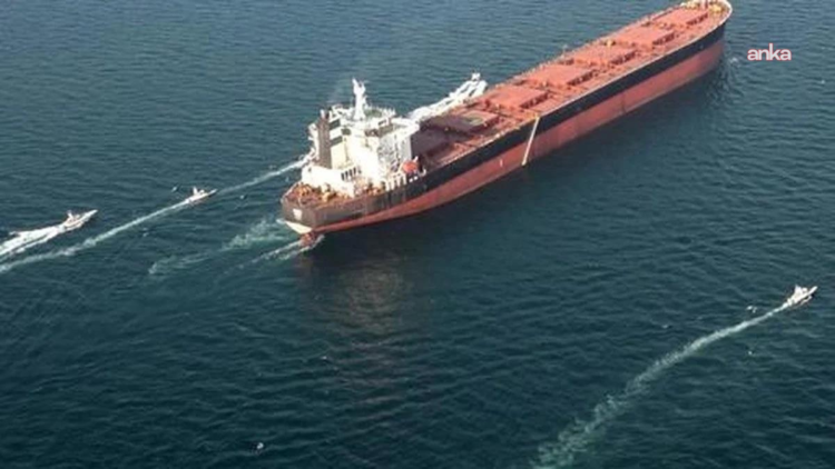 İran: “Düşman olmayan gemiler Hürmüz Boğazı’ndan güvenli şekilde geçebilir”