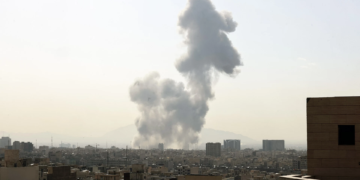 İran’da can kaybı 800’e yaklaştı