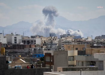 Tahran dahil 24 kente yönelik saldırılarda, en az 201 kişi hayatını kaybetti