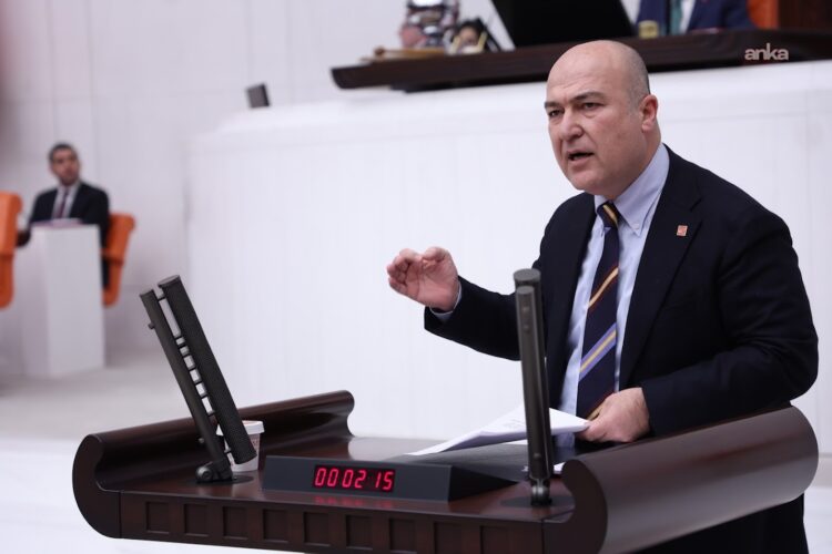 CHP’li Bakan’dan “İran” uyarısı: “Aynı hatayı tekrar etme lüksümüz yok”