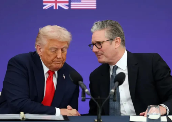 Trump ve Starmer, Hürmüz Boğazı’nı görüştü