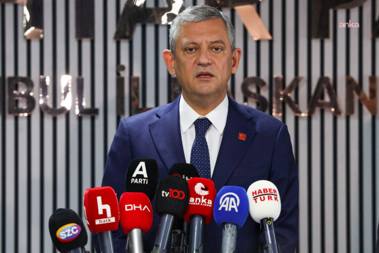 Özgür Özel: “Orban kaybederken onu destekleyen bütün tek adamlar da kaybetti”