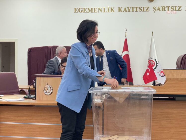 Uşak Belediye Başkan Vekilliğine Özlem Terekeci Özkan seçildi…