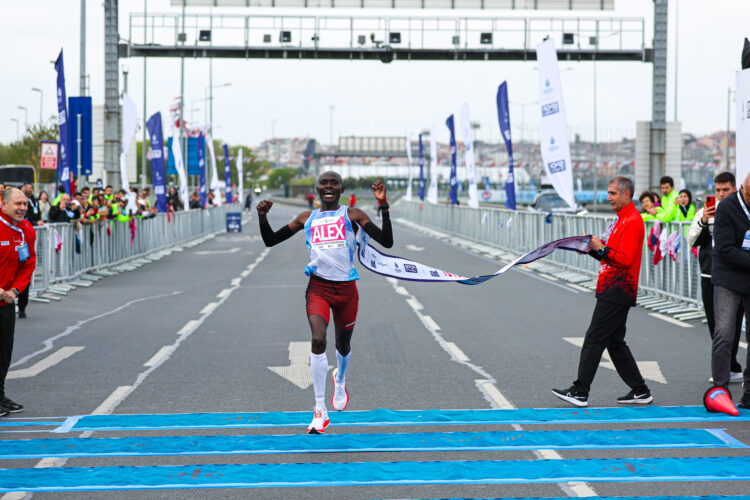 İstanbul’da ‘En Hızlı Yarı’ heyecanı