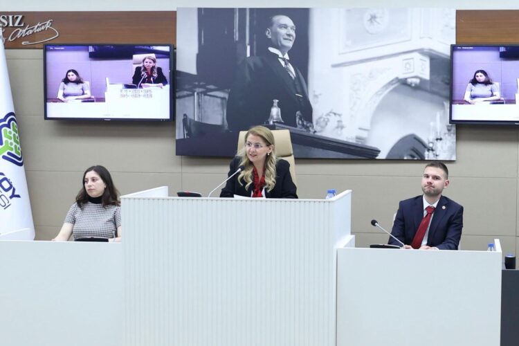 Bakırköy Belediye Meclisi’nde seçim heyecanı…