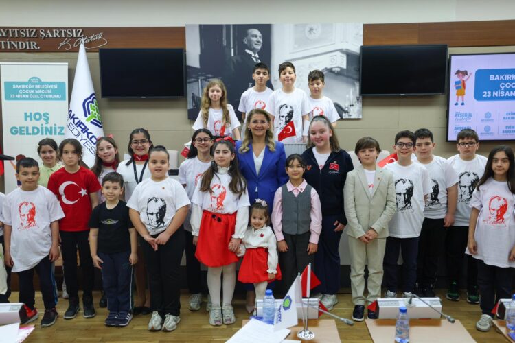 Bakırköy Belediyesi Çocuk Meclisi’nden 23 Nisan özel oturumu