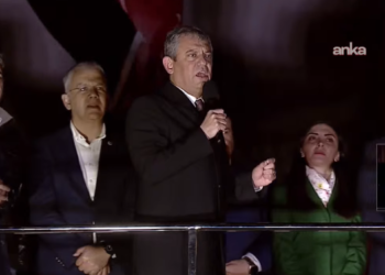 Özgür Özel: “Bursalının vermediği yetkiyi zorbalıkla alıyor”