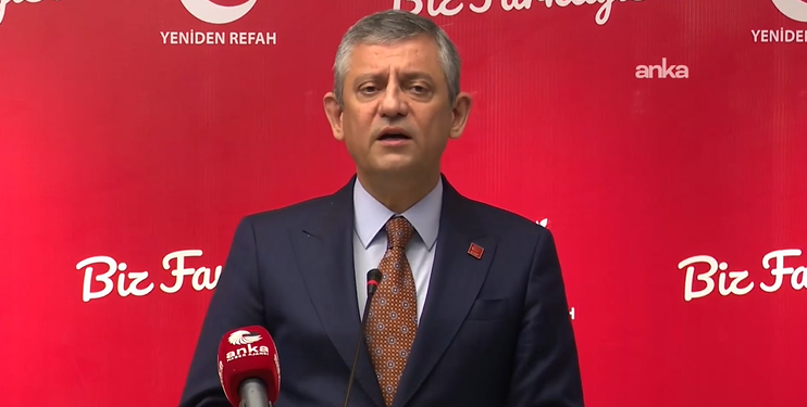 Özgür Özel: “Ara seçim erken seçimin kapısını açıp milletin ekmeğini büyütecek”