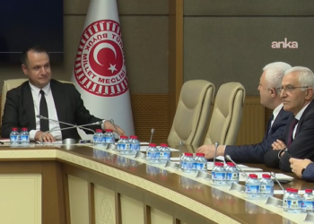 CHP’li Özkan’dan Komisyon Başkanı Elmas’a: “Olmayan bir toplantıyı nasıl yapıldı diye gösterdiniz?”