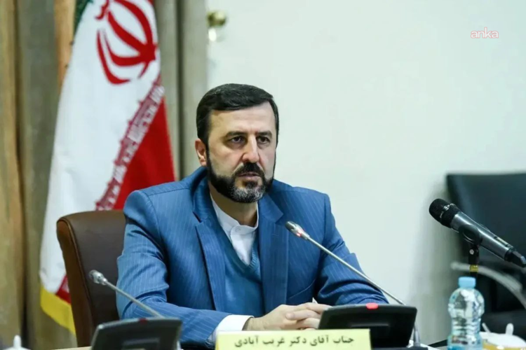 İran’dan Trump’ın tehditlerine tepki