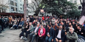 Küba dostları İstanbul’da bir araya geldi: Kübalılar teslim olmaz!