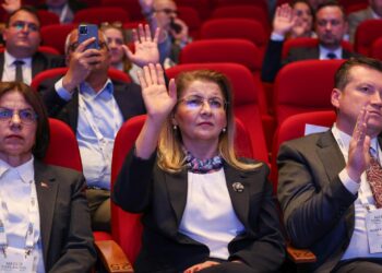 Marmara Belediyeler Birliği yeni yönetimini seçti