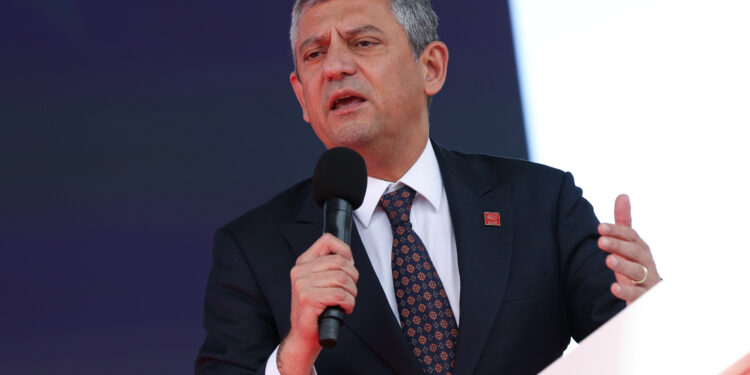 Özgür Özel: “İktidar değişimi an meselesidir”