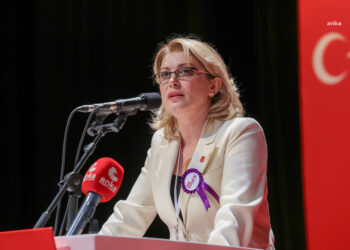 CHP’li Asu Kaya’dan, Gülben Ergen’e soruşturma açılmasına tepki