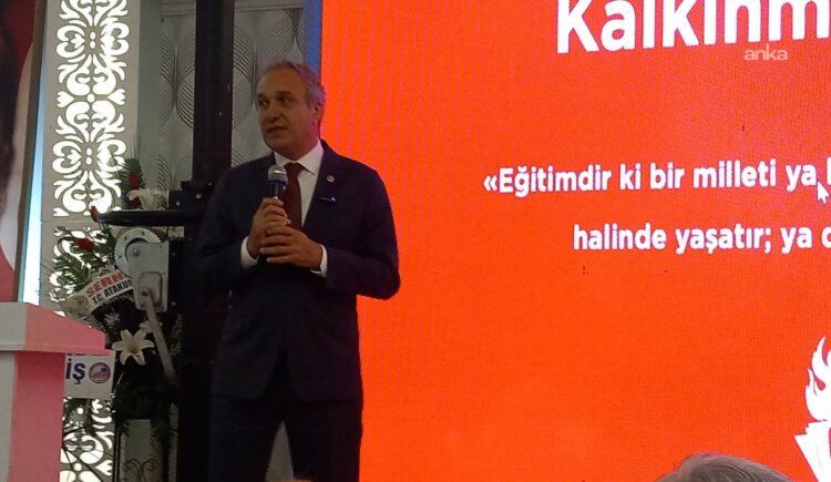 CHP’li Özçağdaş: “Cumhuriyetin özü öğretmendir”