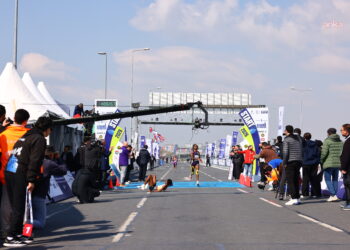 İstanbul Yarı Maratonu’nda rekorlar geçidi: 20 bin koşucu Tarihi Yarımada’da buluştu