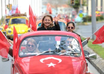 Bakırköy’de vosvoslar “egemenlik turu” attı