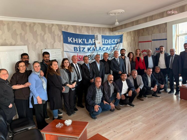 CHP heyetinden Van’da işten çıkarılan işçilere destek