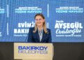 Bakırköy Belediyesi yüzme havuzu yenilenen yüzüyle açıldı