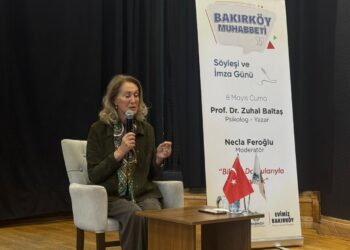 Bakırköy’de ‘Bilimin Doğrularıyla Yaşamak’ konuşuldu