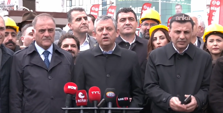 Özgür Özel: “Gelecek sene hep birlikte Taksim’de olacağız”