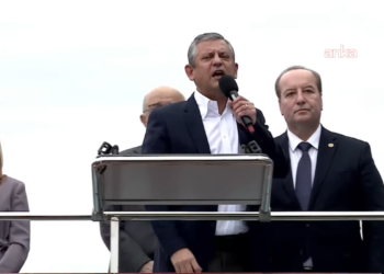 CHP lideri Özgür Özel’den Karabük’te ‘Millet İradesine Sahip Çıkıyor’ mitingi