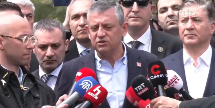 Özgür Özel’den kurultay davası sonrası ilk açıklama