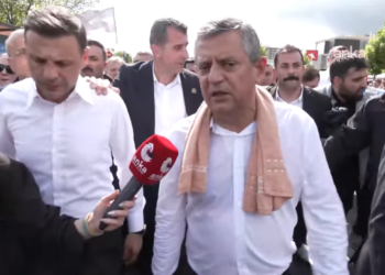 Özgür Özel tebligatı yırttı, TBMM’ye yürüyor!