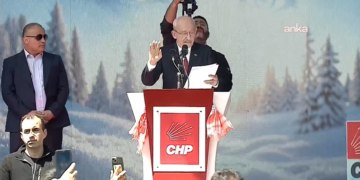 Kılıçdaroğlu, CHP Genel Merkezi’nde bayramlaşma programı düzenledi