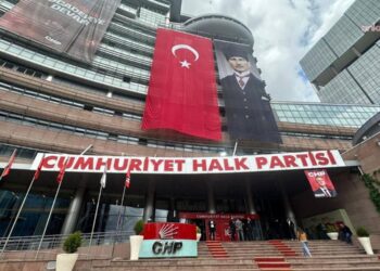 Dış basında “mutlak butlan” tartışması