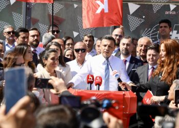 Özgür Çelik: Hedef alınan bu ülkenin değişim umududur