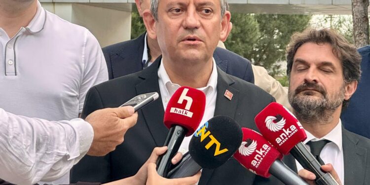 Özgür Özel: Kemal Bey milletvekili olmadığı için grup başkanı olması mümkün değil