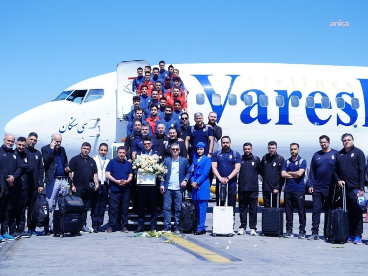 İran milli futbol takımı, hazırlık kampı için Antalya’ya gitti