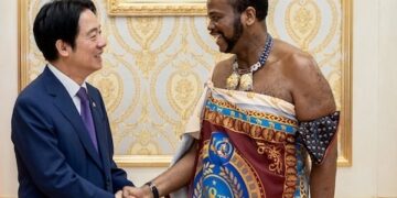 Duvara Çarpan Sinekler ve Lai Ching-te’nin Swaziland’a Kaçak Ziyareti