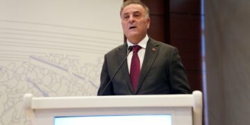 Nuri Aslan: İBB’nin bu şekilde sürekli yıpratılması doğru değildir